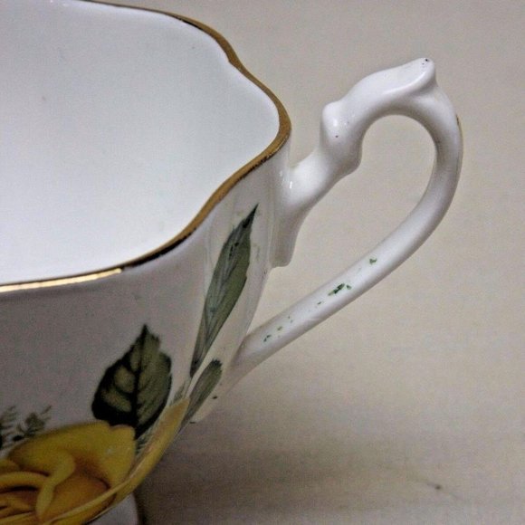 Queen Anne Fine Bone China England Yellow and Pink Roses Tea Cup and Saucer - Picture 13 of 13